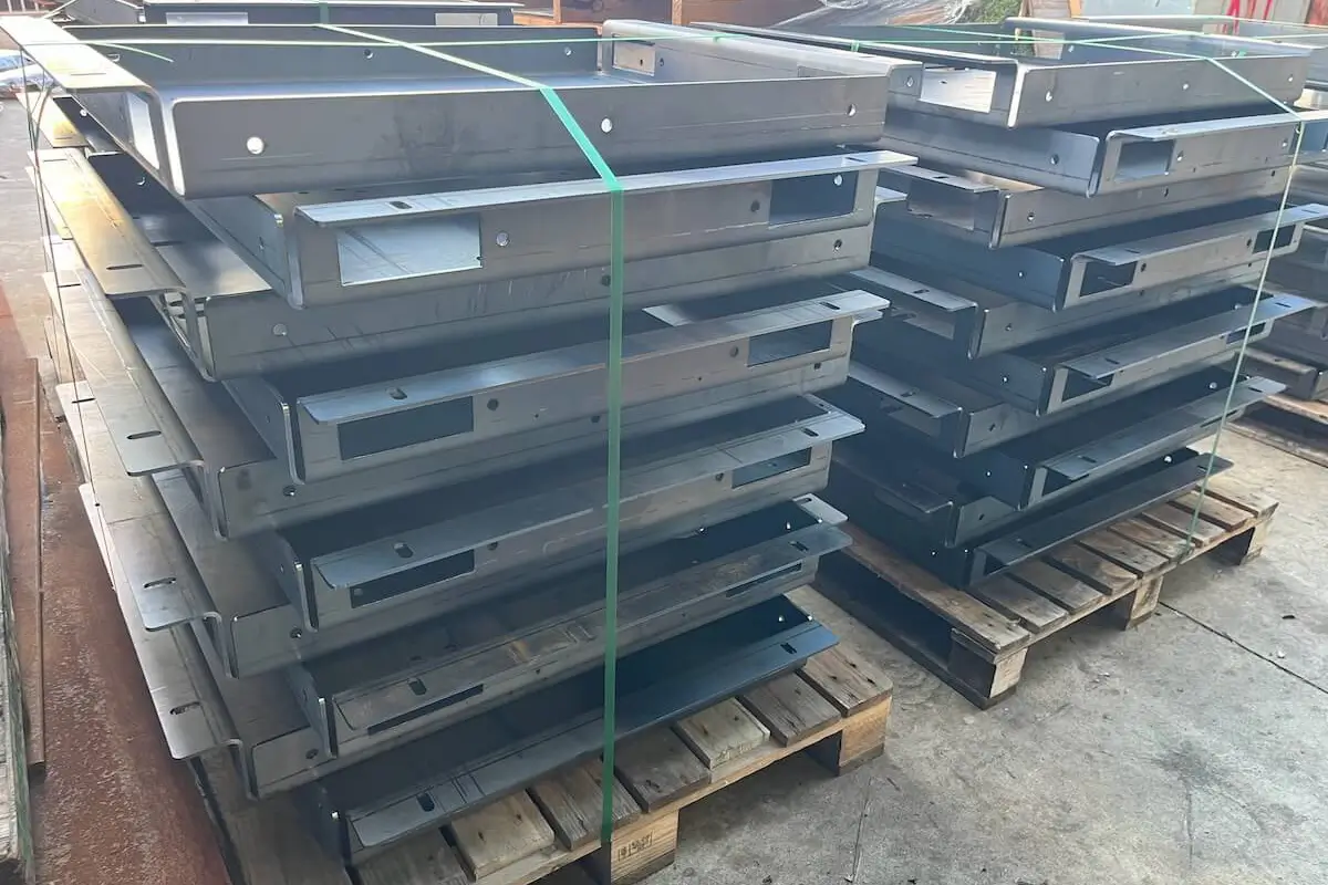 KKraft RADIX Services - Bench Press Metal Folding & Bending